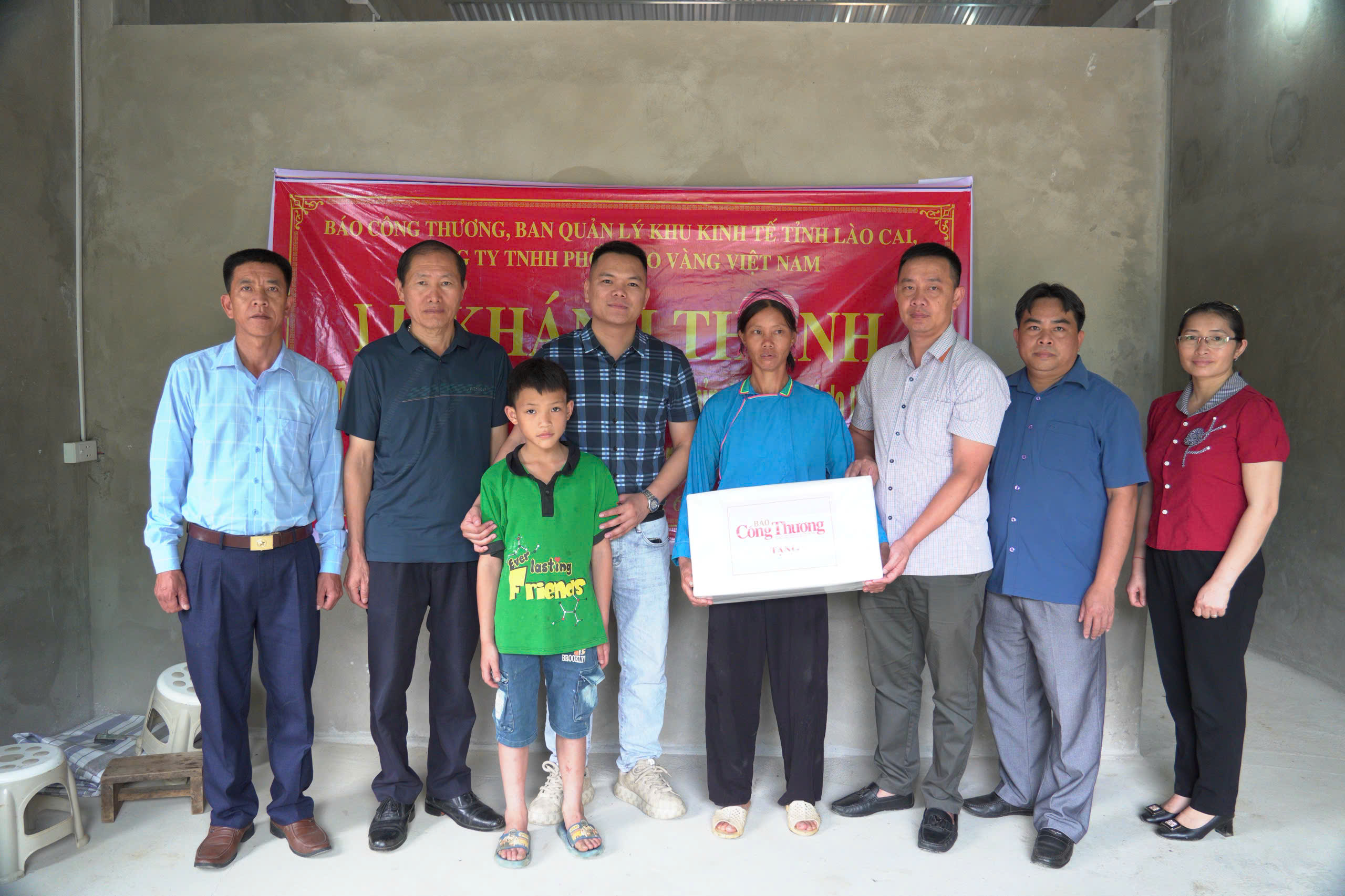 Liên Minh OK VIP Giải Trí Cá Cược World Cup 2026 khánh thành nhà tình nghĩa tại Lào Cai