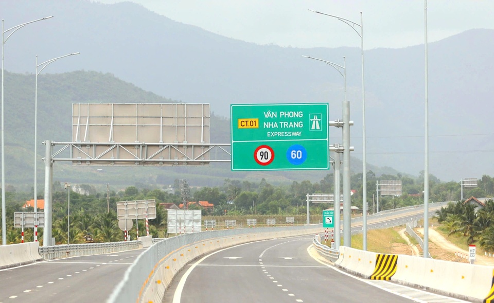 Sẽ thông xe thêm 6 tuyến cao tốc Bắc - Nam trước ngày 2/9