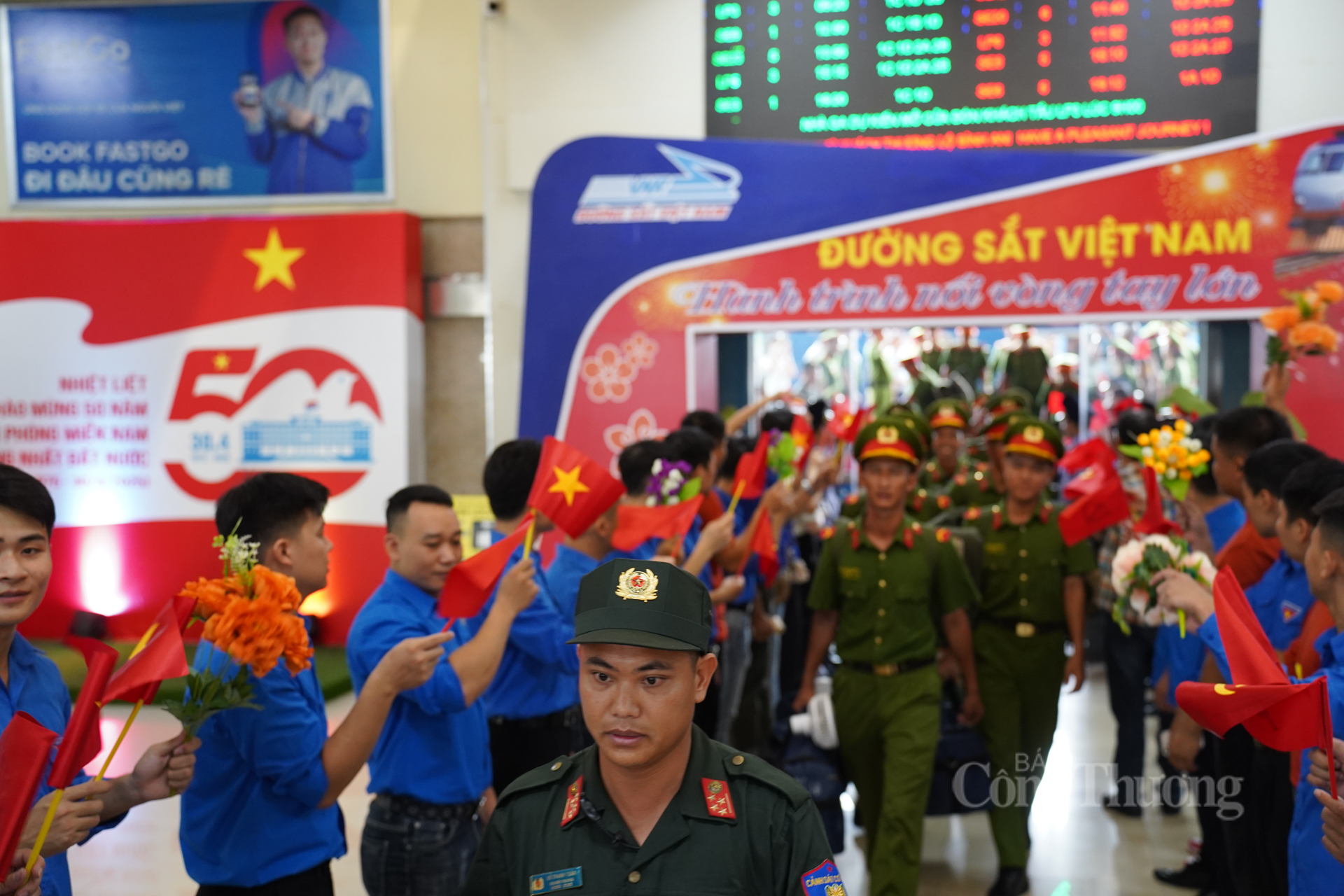Gần 600 chiến sĩ công an phía Nam ra Hà Nội tập luyện diễu binh Quốc khánh 2/9