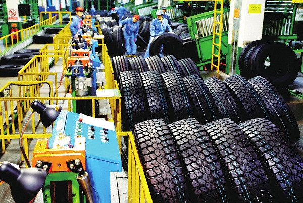 Nâng cao năng lực cạnh tranh sản phẩm hóa chất Việt Nam
