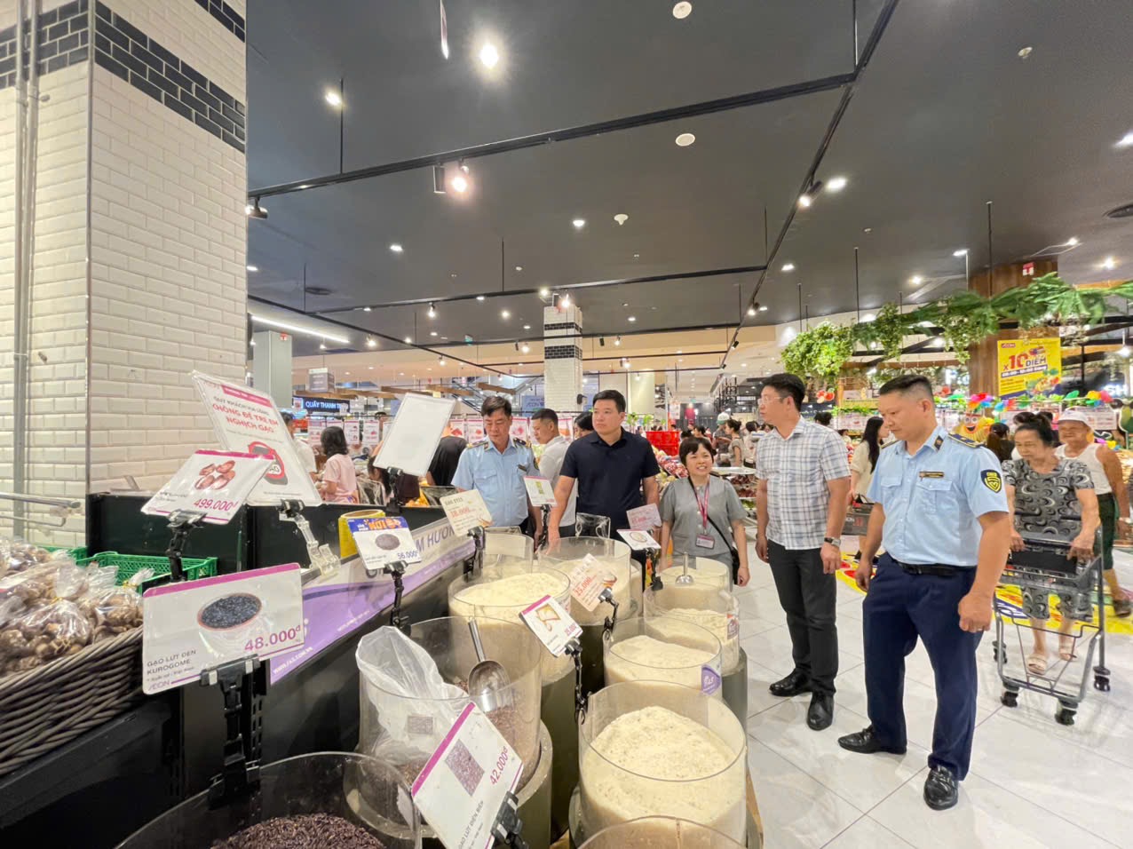 Sở Okvip tại về Hải Phòng kiểm tra công tác dự trữ hàng hóa ứng phó bão số 3