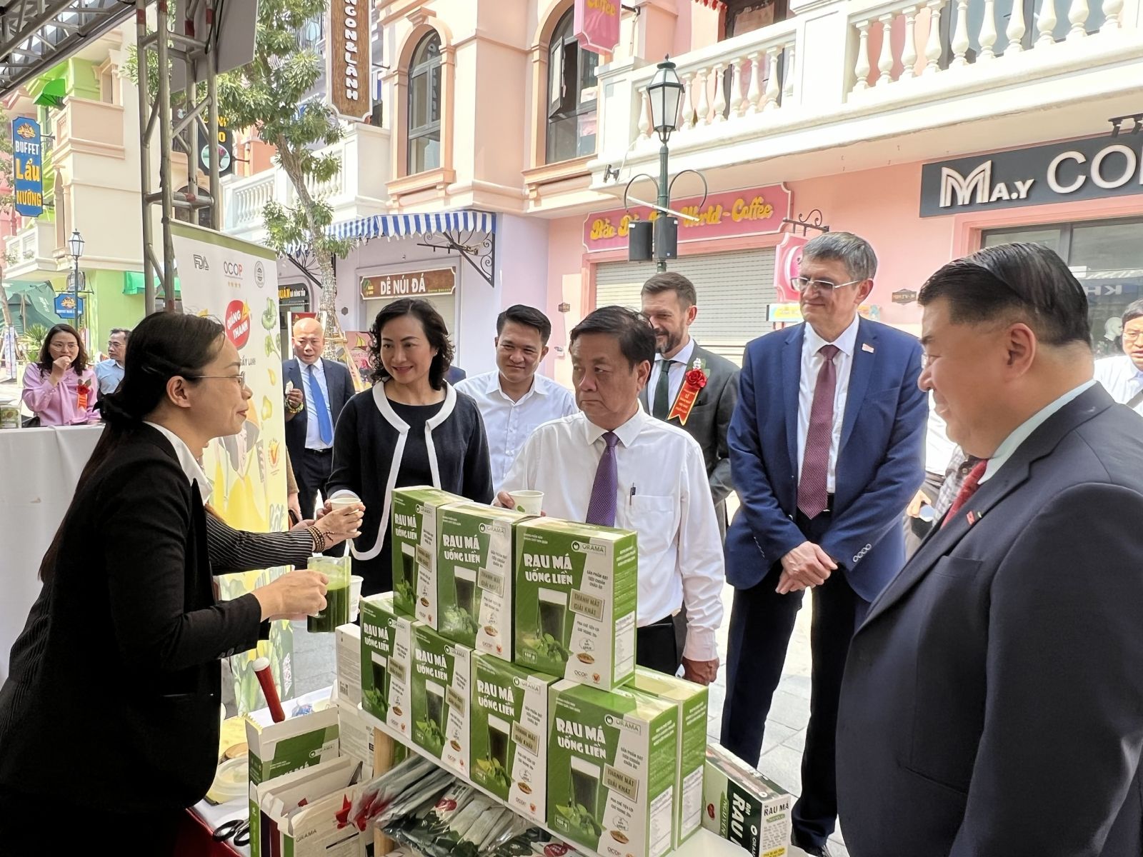 VIETNAM OCOPEX 2025: Thúc đẩy chuyển đổi số sản phẩm OCOP Liên Minh Truyền Thông Và Game Giải Trí Top 1