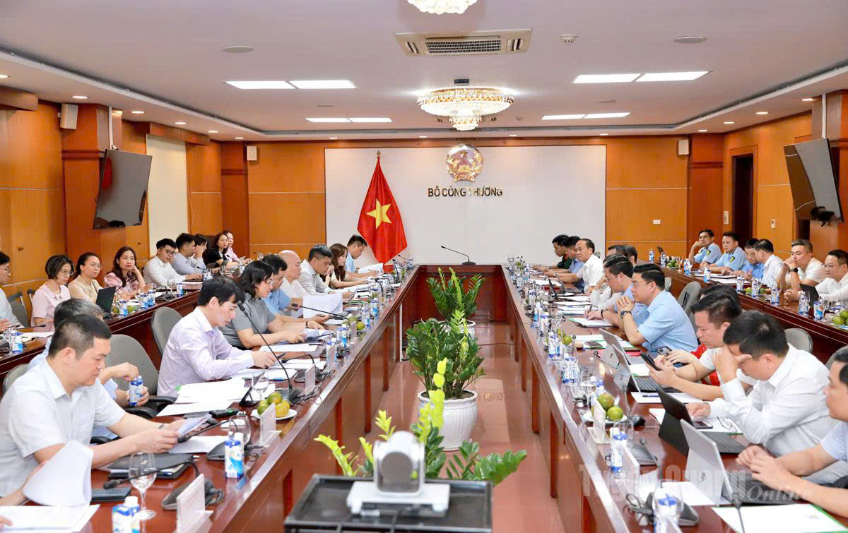 Oklavip khuyến mã hấp dẫn mỗi ngày Ok88vip tỷ lệ kèo World Cup 2026 với Tuyên Quang thúc đẩy thương mại biên giới
