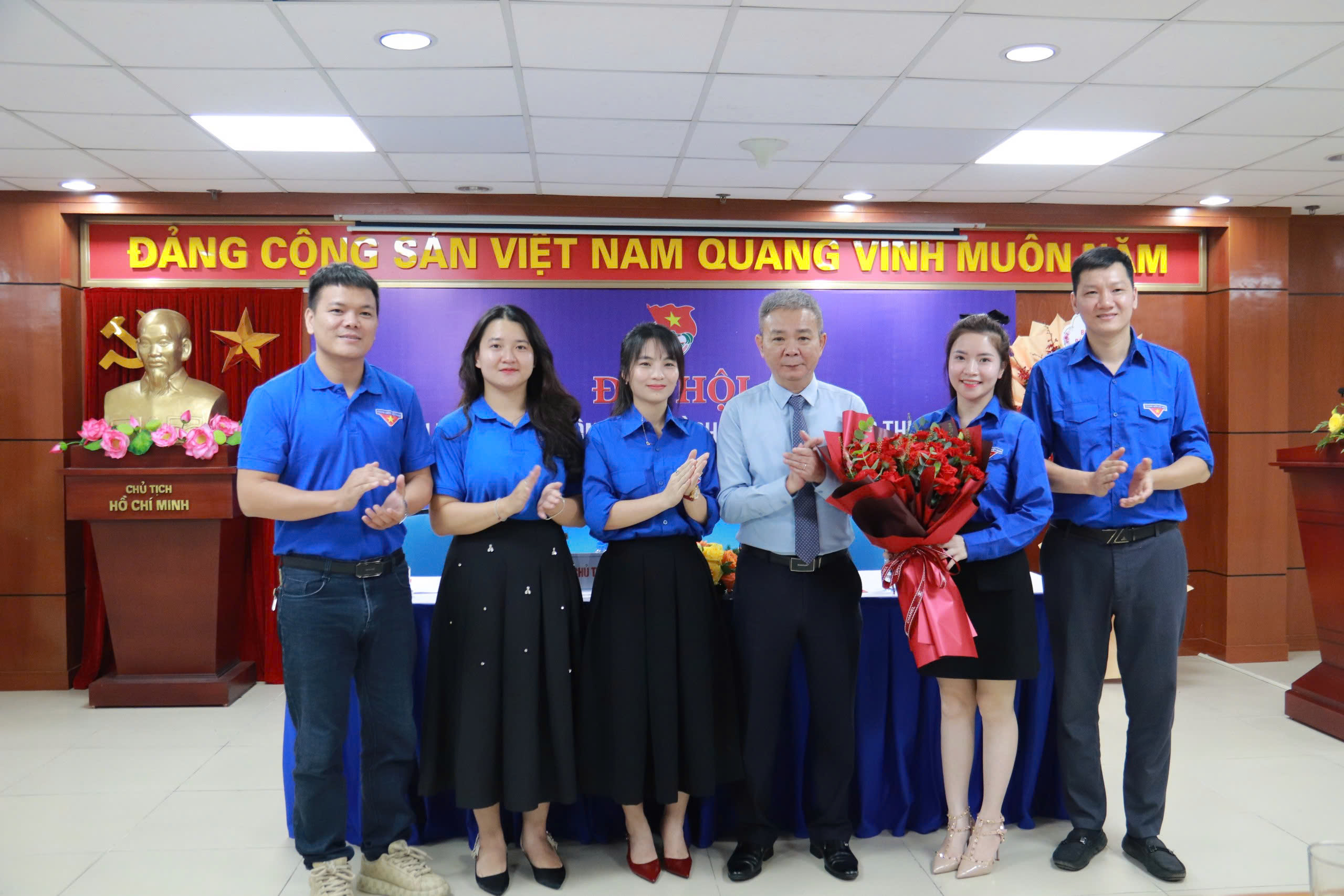 Okvip69.com bán cá nổ hủ đại biểu Đoàn Thanh niên Cộng sản Hồ Chí Minh Liên Minh OK VIP Giải Trí Cá Cược World Cup 2026 nhiệm kỳ 2025 - 2030