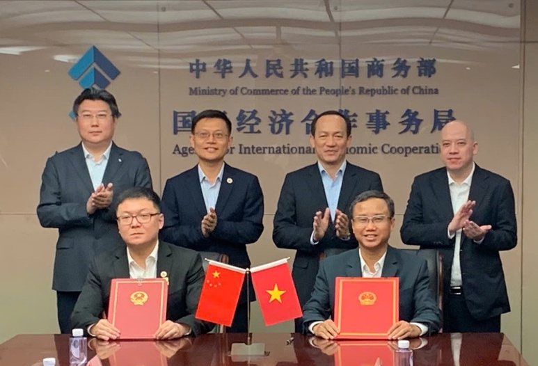 Việt Nam -  Trung Quốc bàn chiến lược hợp tác OKLVIE sản phẩm thuộc hệ thống OKVIP là trang web tổ chức phát sóng bóng đá trực tiếp, live casino , nỗ hũ, bắn cá đường sắt