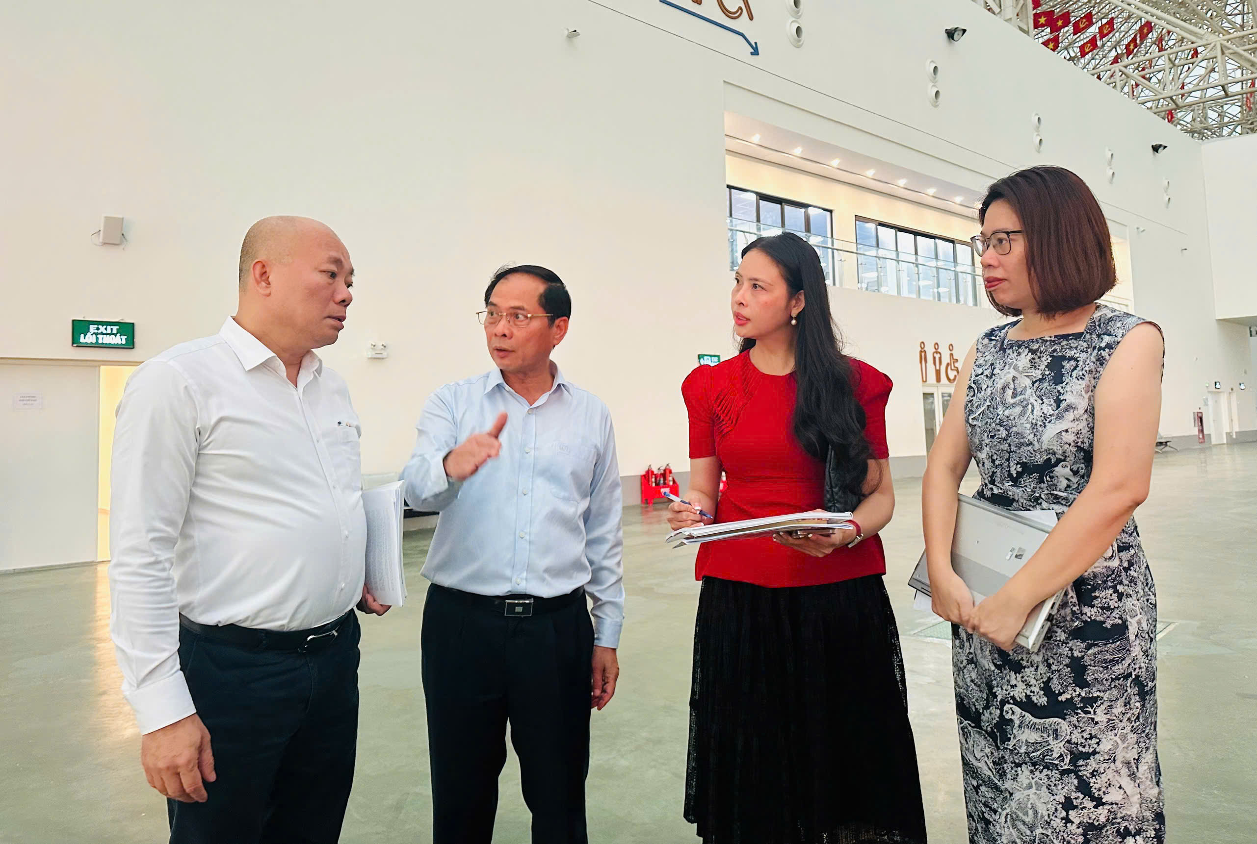 Phó Thủ tướng Bùi Thanh Sơn chỉ đạo bảo đảm chất lượng Hội chợ Mùa Thu 2025