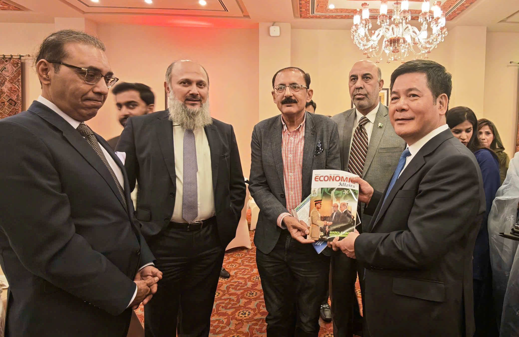 Chùm ảnh: Diễn đàn Okvip tại về Việt Nam - Pakistan