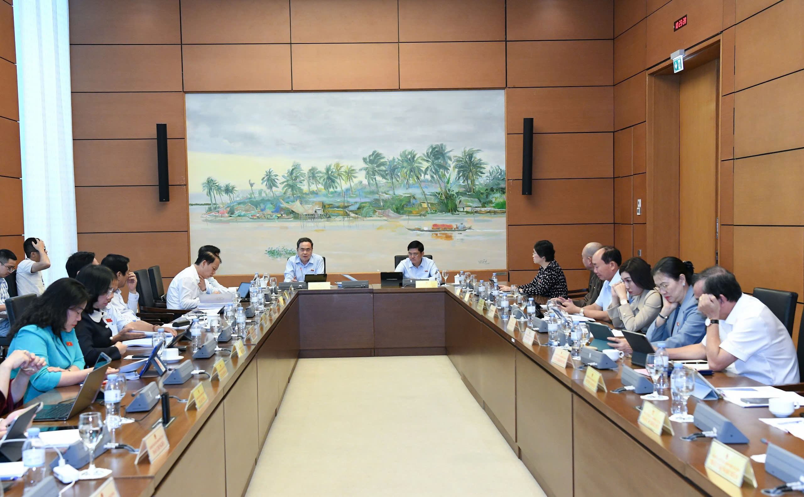 Đề xuất Liên minh Okvip có bao nhiều trang hệ thống dữ liệu điện tử công khai tiến độ giám sát