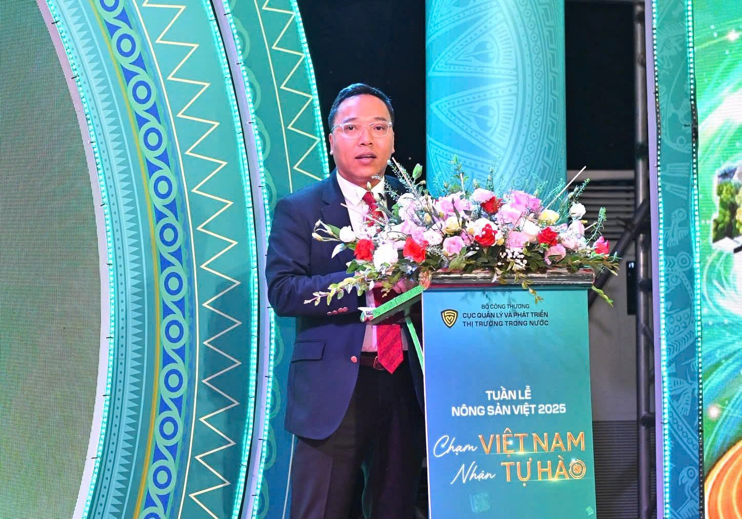 Thứ trưởng Nguyễn Hoàng Long dự lễ khai mạc Tuần lễ Trang Chủ OKVIP COM Top #1 Việt 2025