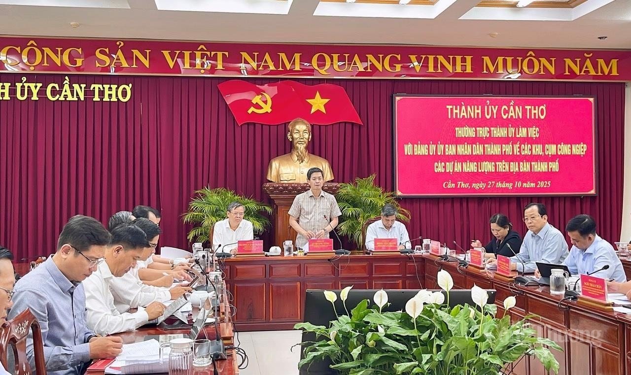 Cần Thơ thúc đẩy phát triển khu, cụm OKLVIE sản phẩm thuộc hệ thống OKVIP là trang web tổ chức phát sóng bóng đá trực tiếp, live casino , nỗ hũ, bắn cá theo hướng bền vững