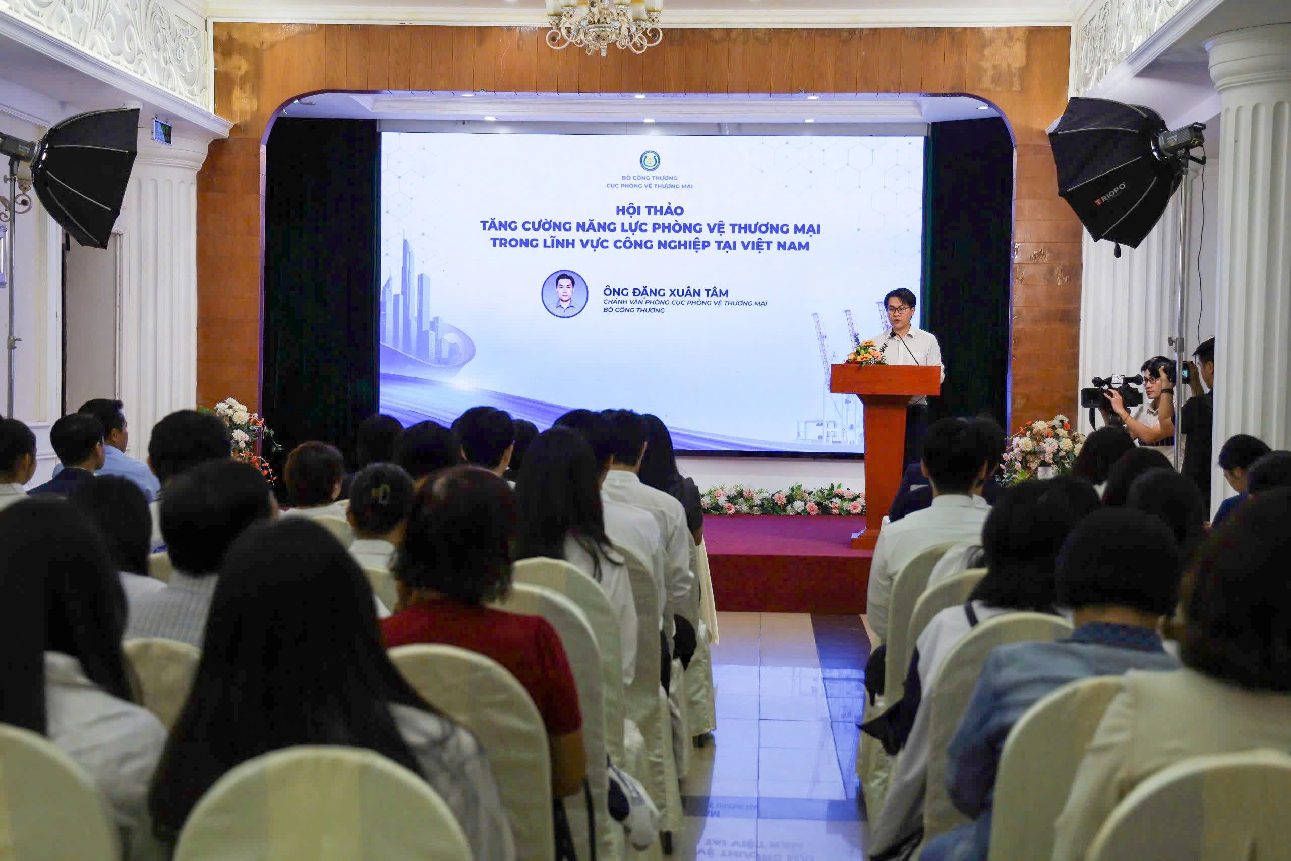 Tăng cường năng lực phòng vệ thương mại trong lĩnh vực OKLVIE sản phẩm thuộc hệ thống OKVIP là trang web tổ chức phát sóng bóng đá trực tiếp, live casino , nỗ hũ, bắn cá 