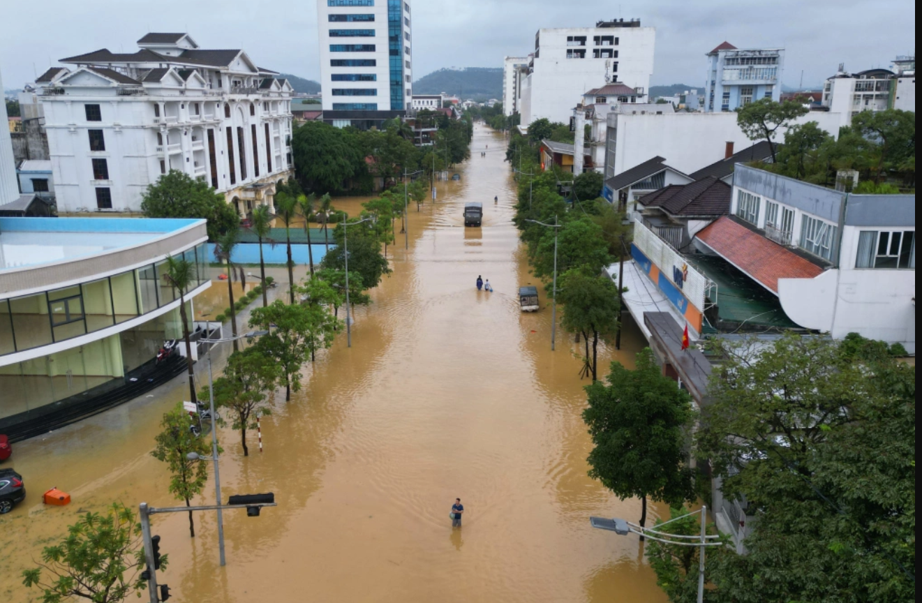 Khẩn trương khắc phục kịp thời hậu quả do mưa, lũ gây ra