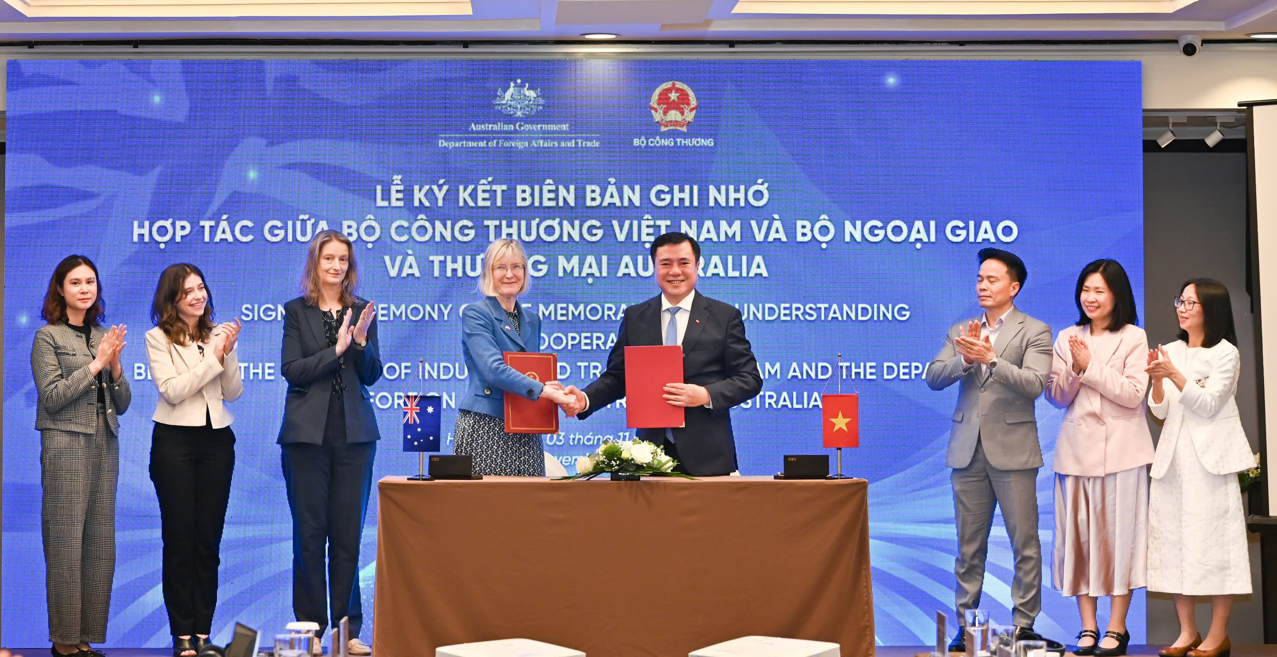 Việt Nam - Australia ký hợp tác tối đa hóa tiềm năng các FTA