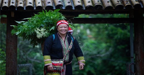 Đưa sản phẩm Dao đỏ Tả Phìn vươn xa nhờ chuyển đổi số
