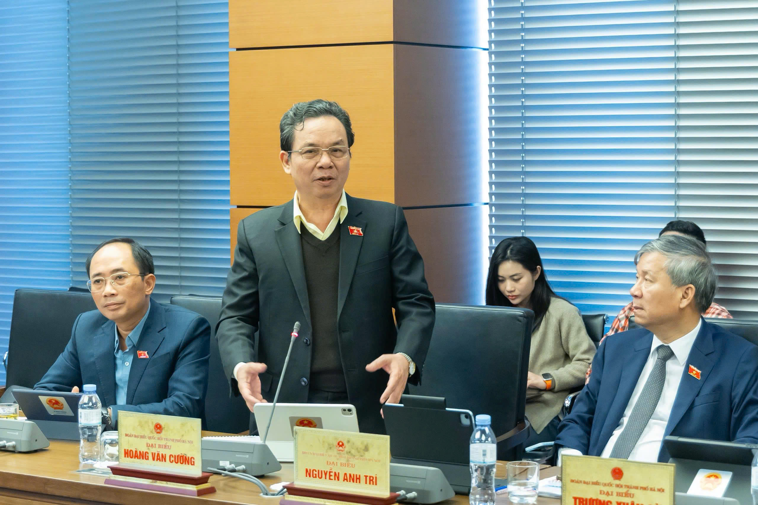 Thu hồi tài sản tham nhũng: Đề nghị điều tra những người có liên quan