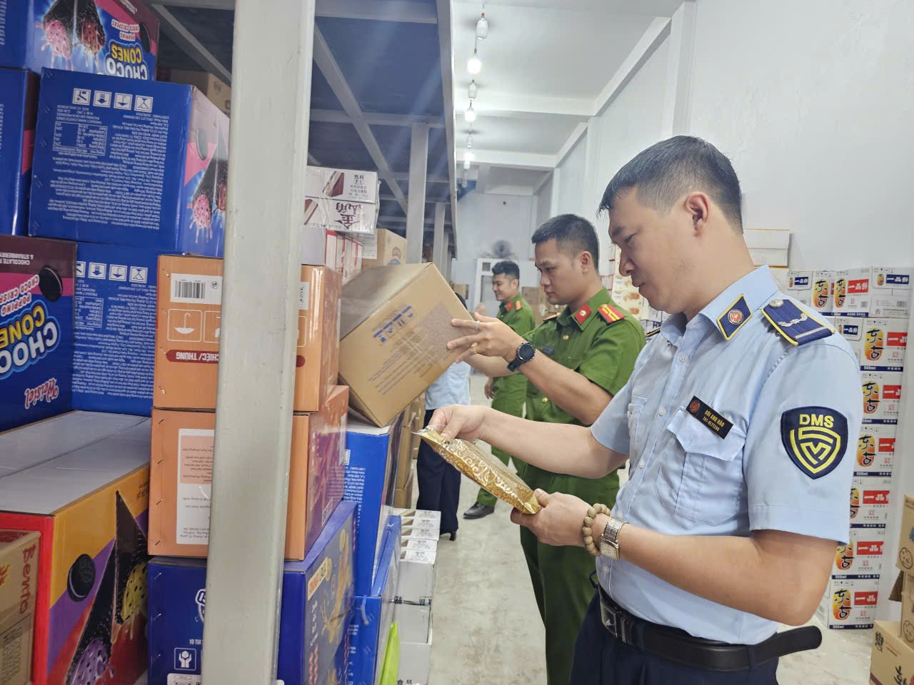 Quản lý thị trường trước yêu cầu thực thi Kết luận 207 của Ban Bí thư