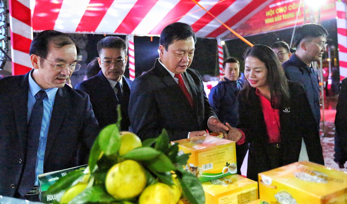 Khai mạc Hội chợ Okvip tại về vùng Bắc Trung Bộ – Hà Tĩnh năm 2025