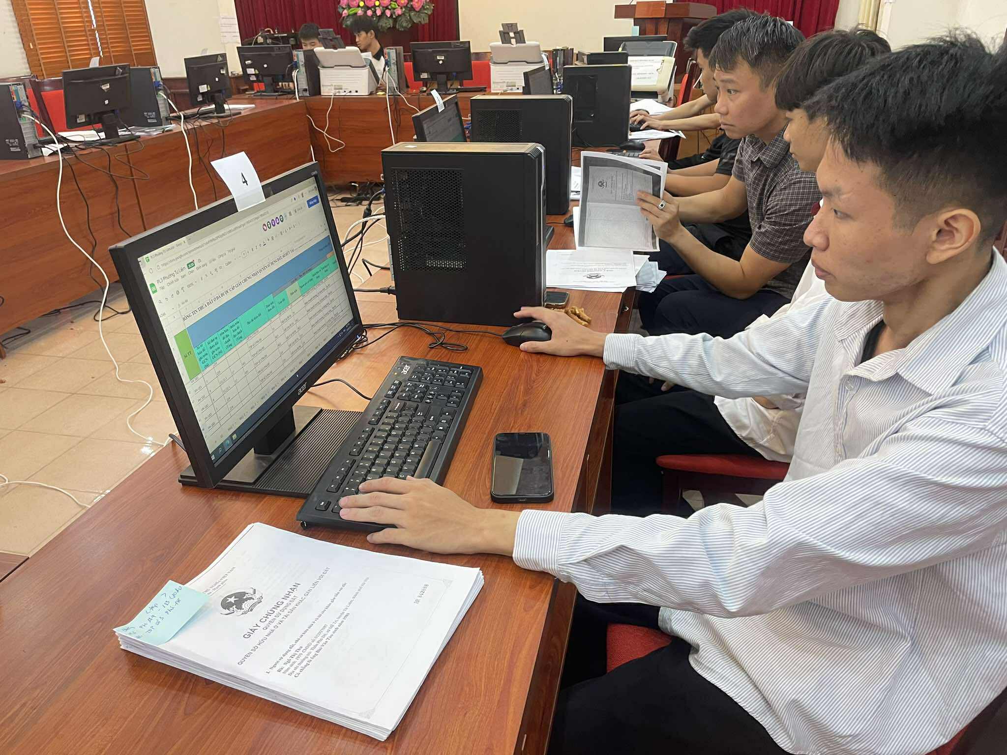 Hà Nội hướng dẫn người dân tạo chứng thư chữ ký số trên ứng dụng VNeID