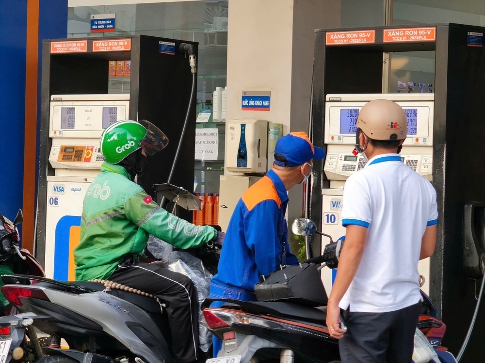 E10 là bước chuẩn bị cho lộ trình giảm phát thải, phát triển bền vững