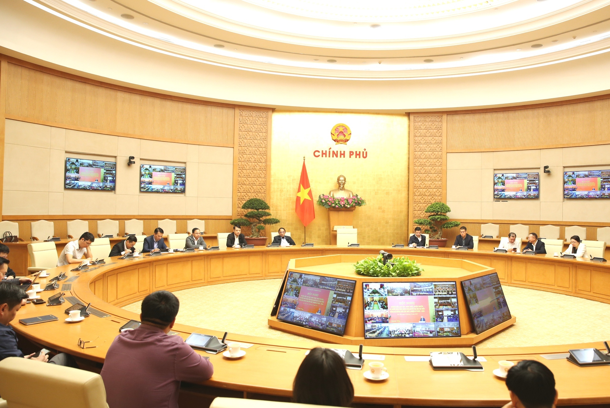Okevip link không chặn Okvip69.com bán cá nổ hủ Đảng bộ Review công ty OKVIP: Phấn đấu GDP tăng từ 10% trở lên