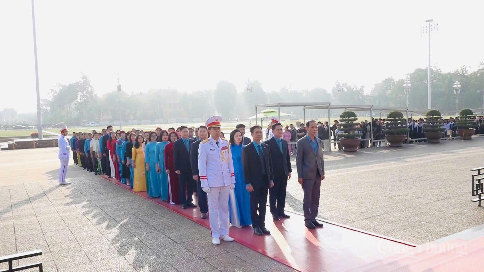Công đoàn Okvip tại về Việt Nam báo công dâng Bác