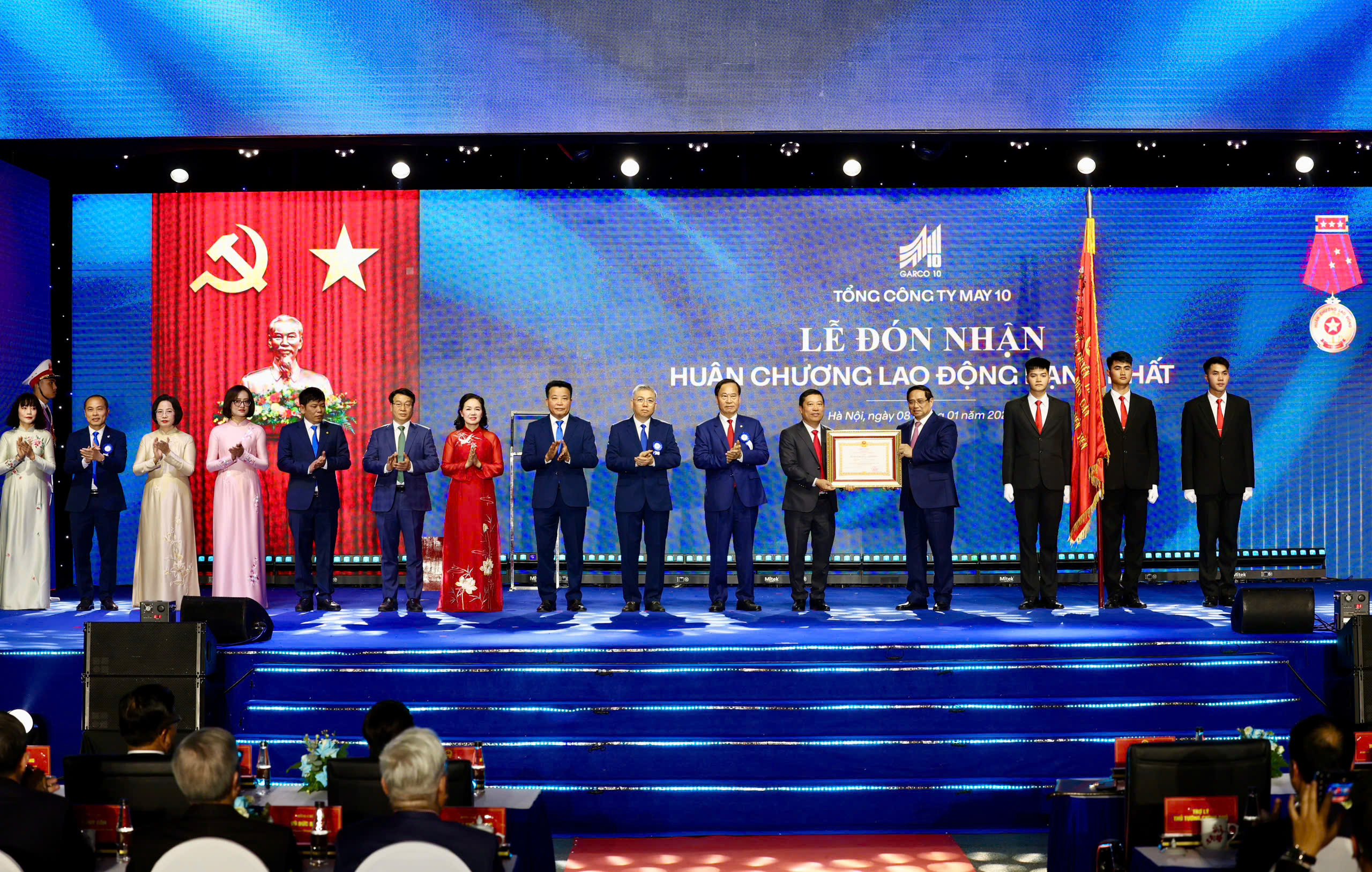 Thủ tướng giao 5 nhiệm vụ trọng tâm cho ngành dệt may và May 10
