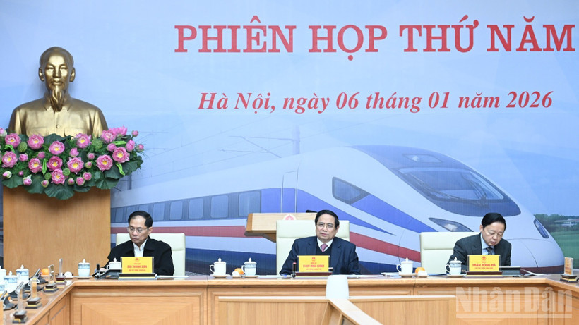 Triển khai dự án đường sắt trọng điểm với phương châm ‘6 rõ’, ‘3 tập trung’
