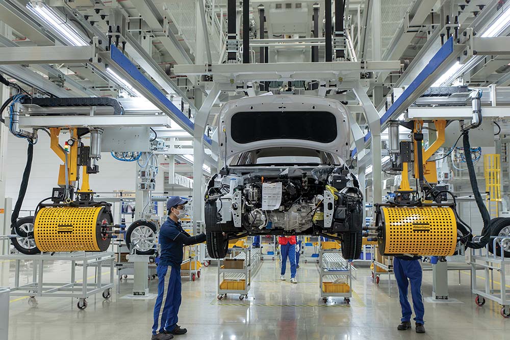Sản xuất ô tô trong nước lập đỉnh, nguồn cung tăng mạnh đầu năm 2026