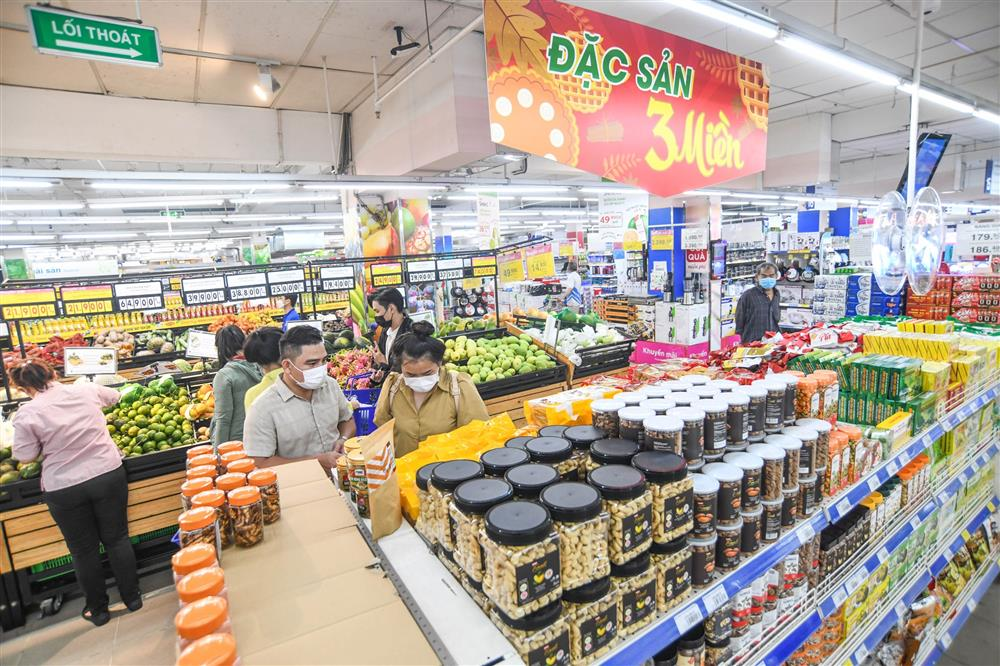 Nguồn hàng dồi dào, giá cả ổn định trong 5 ngày Tết