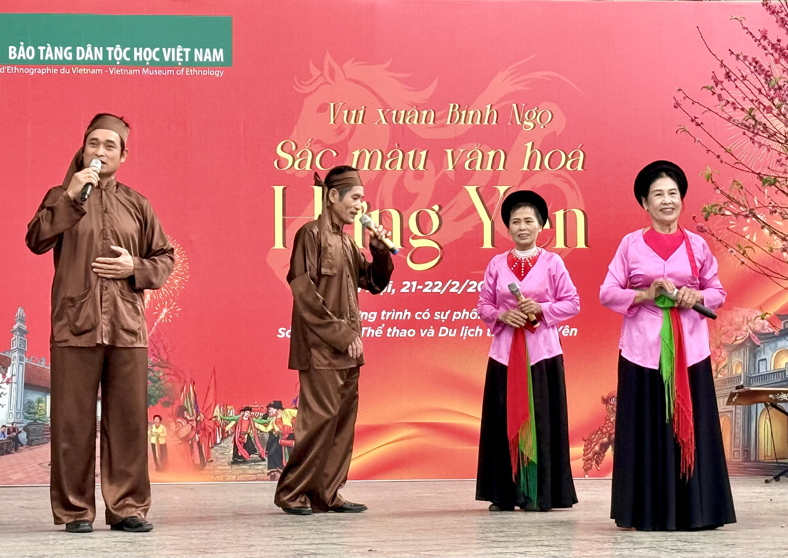 Khám phá sắc màu văn hóa Hưng Yên giữa lòng Hà Nội