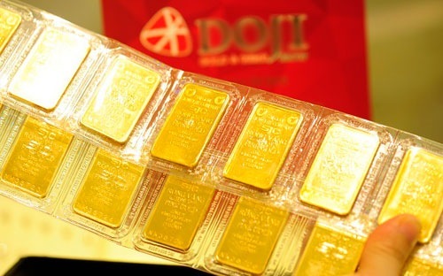 Giá vàng miếng DOJI, Bảo Tín Mạnh Hải giảm nhẹ ngày vía Thần Tài