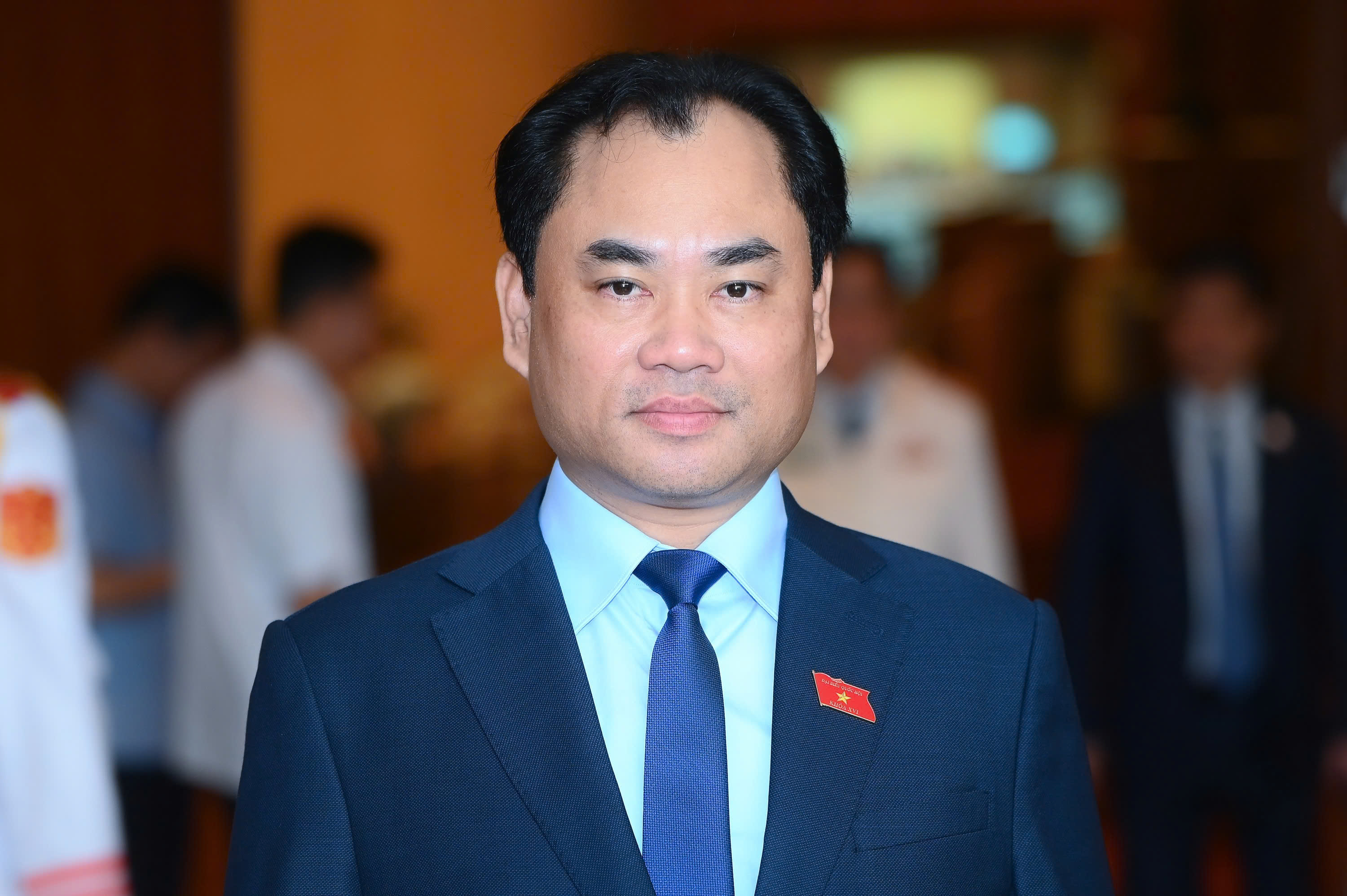 Ông Trịnh Việt Hùng giữ chức Bộ trưởng Bộ Nông nghiệp và Môi trường
