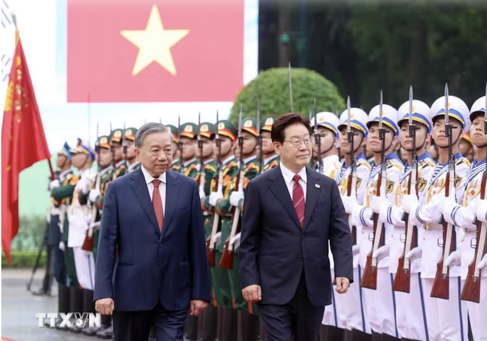 Tổng Bí thư, Chủ tịch nước Tô Lâm chủ trì Lễ đón chính thức Tổng thống Hàn Quốc