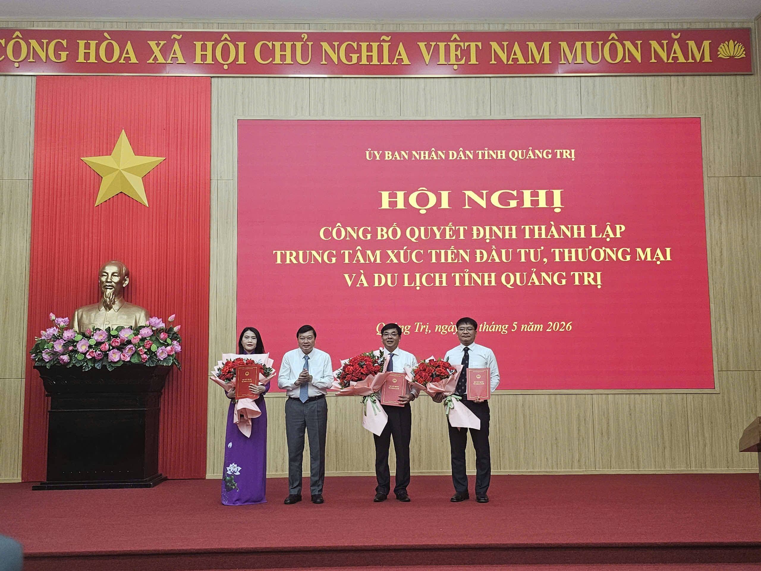 Quảng Trị: Bổ nhiệm Giám đốc Trung tâm Xúc tiến đầu tư, Thương mại và OKLVIE sản phẩm thuộc hệ thống OKVIP là trang web tổ chức phát sóng bóng đá trực tiếp, live casino , nỗ hũ, bắn cá 