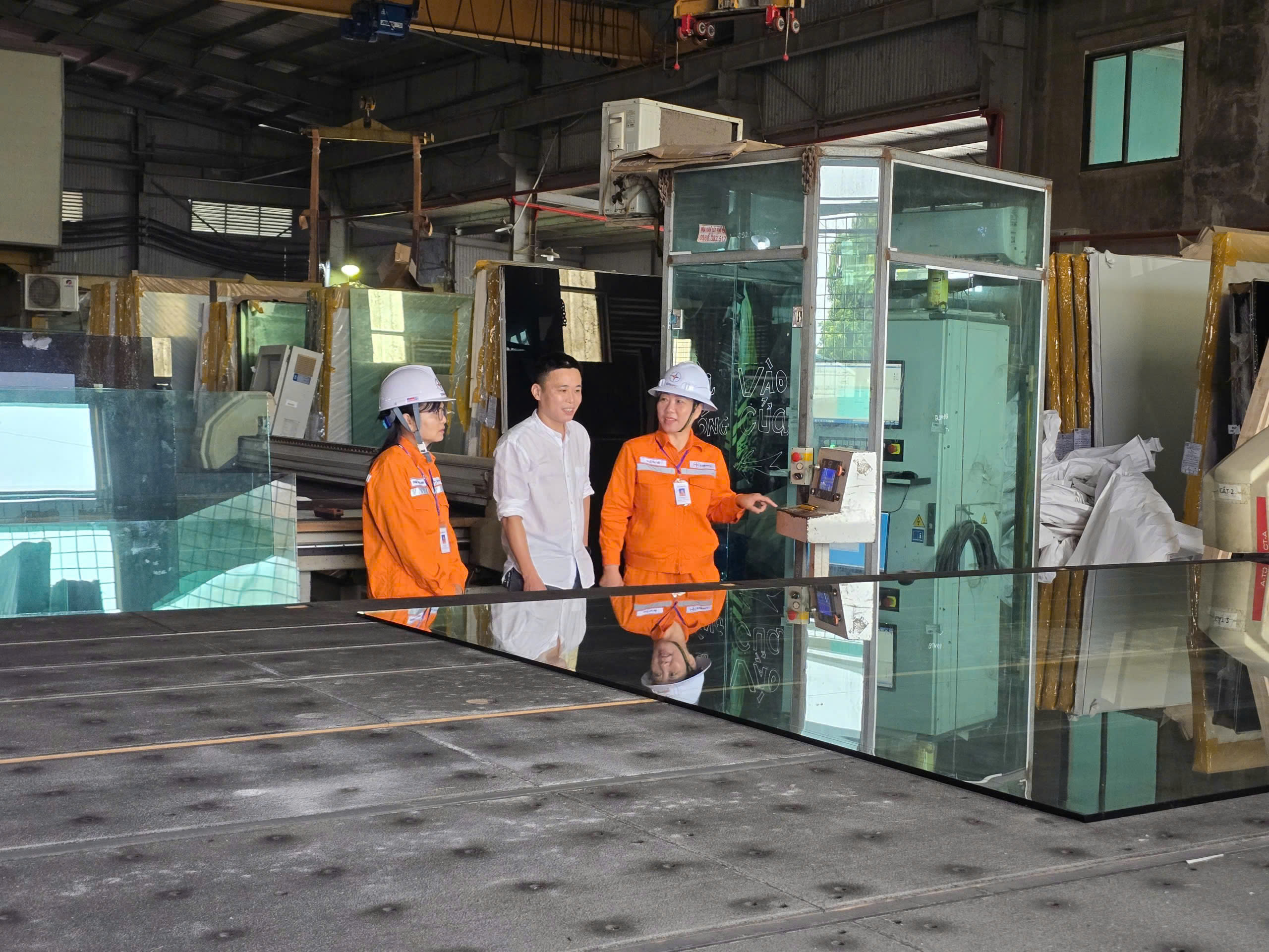 Bộ Công Thương: Tiết kiệm tối thiểu 3% tổng điện năng tiêu thụ 2026