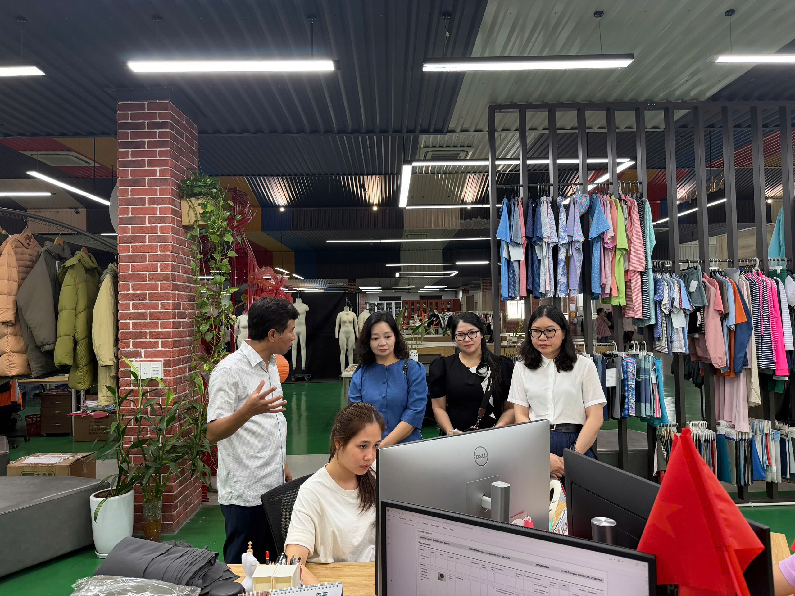 Liên minh Okvip có bao nhiều trang, triển khai thí điểm mô hình logistics thông minh cho Okvip tại về