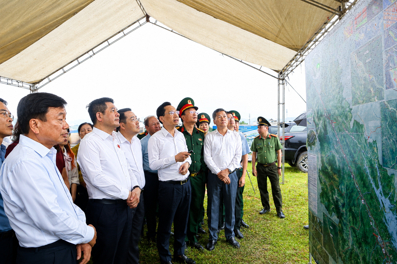 Phó Chủ tịch Quốc hội Nguyễn Hồng Diên khảo sát dự án trọng điểm tại Lào Cai