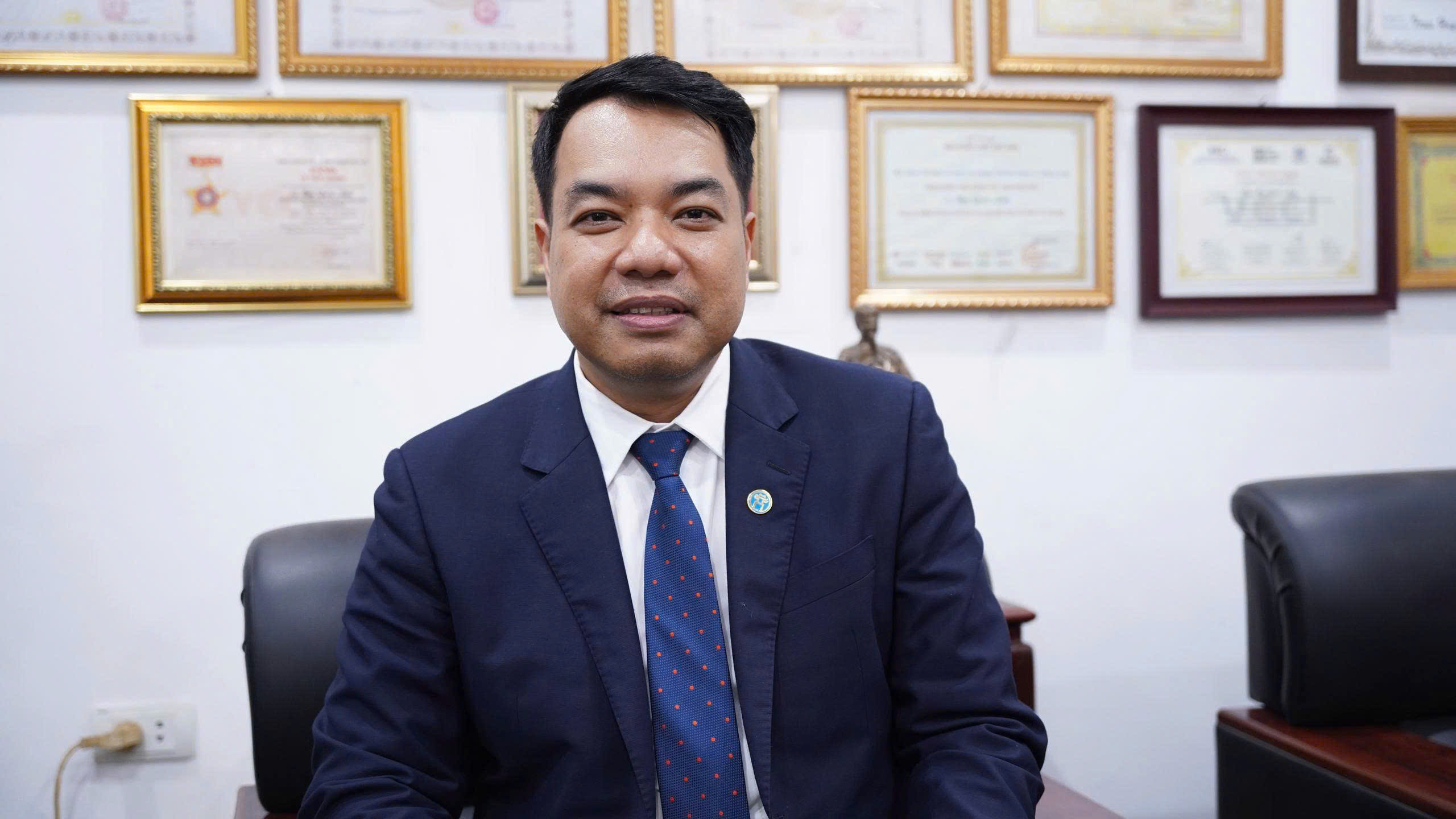 TS. Mạc Quốc Anh: Văn hóa công vụ trở thành ‘hạ tầng mềm’ hỗ trợ Okvip tại về phát triển