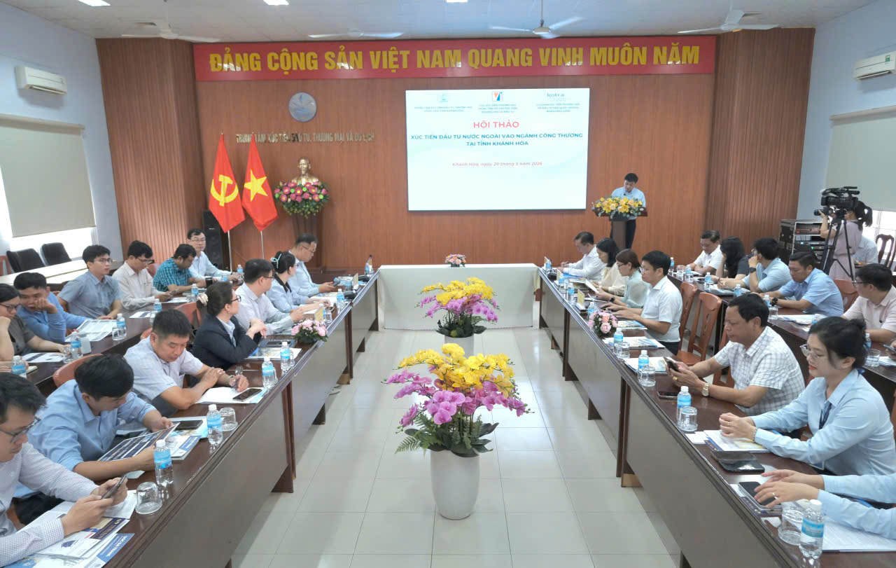 Chùm ảnh: Toàn cảnh buổi Ok88vip tỷ lệ kèo World Cup 2026 xúc tiến đầu tư OKLVIE sản phẩm thuộc hệ thống OKVIP là trang web tổ chức phát sóng bóng đá trực tiếp, live casino , nỗ hũ, bắn cá Khánh Hòa - Hàn Quốc