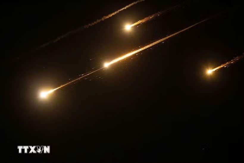 Chiến sự Trung Đông ngày 8/6: Iran tập kích căn cứ không quân ở Israel