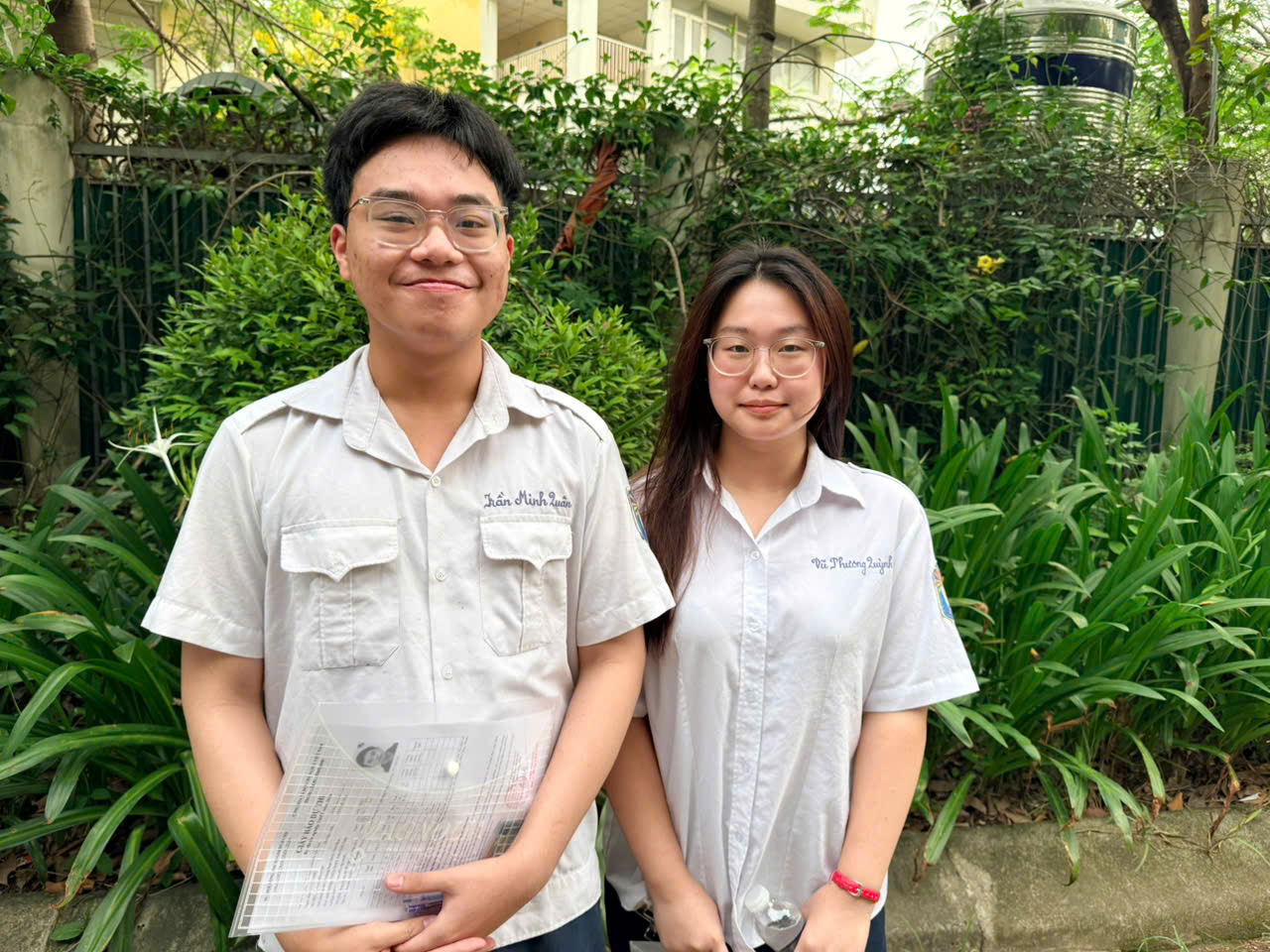 Thi môn Văn kỳ thi tốt nghiệp THPT: Sĩ tử tự tin, phụ huynh thấp thỏm