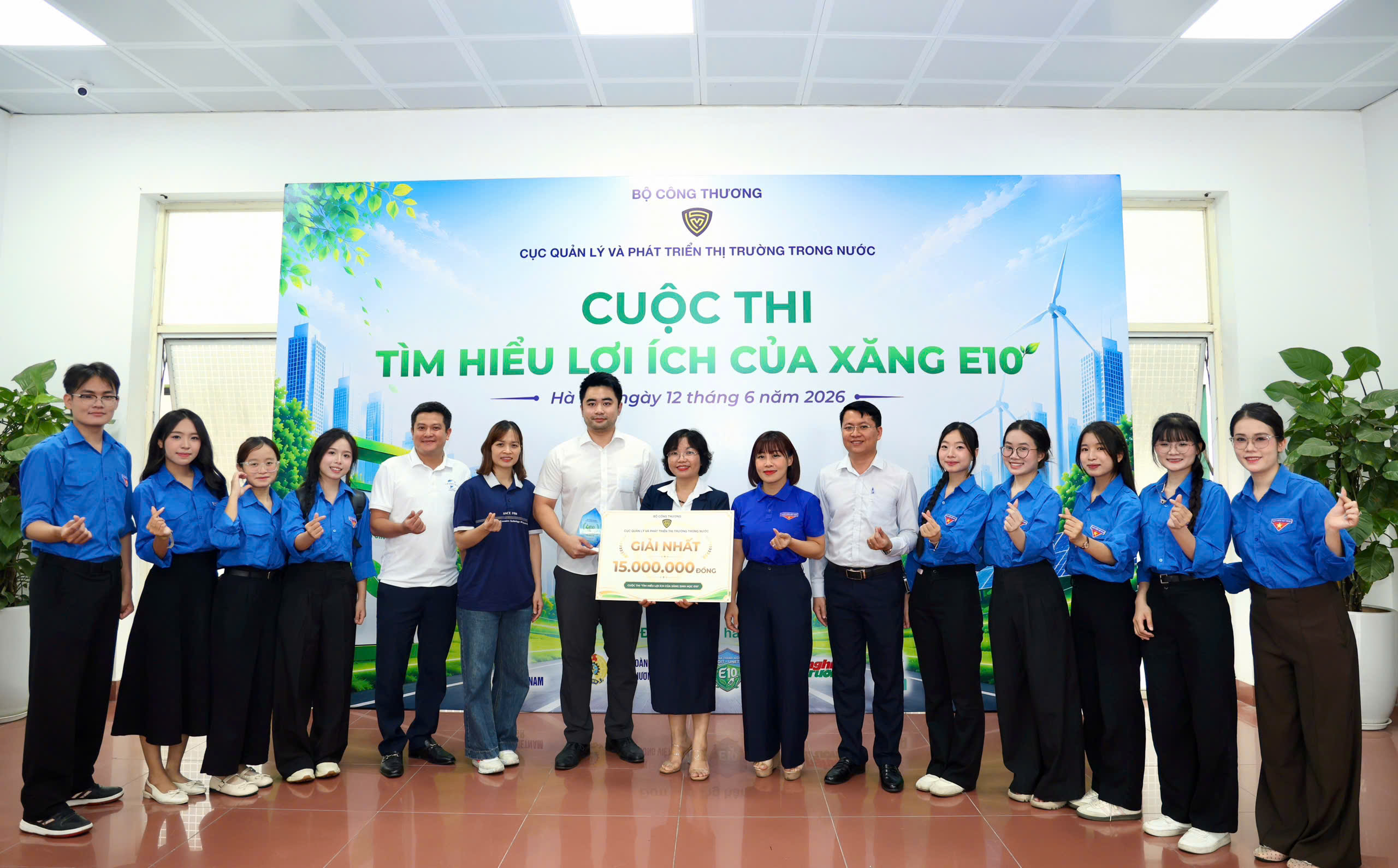 Tuổi trẻ Oklavip khuyến mã hấp dẫn mỗi ngày góp sức đưa xăng E10 đến gần người dân hơn