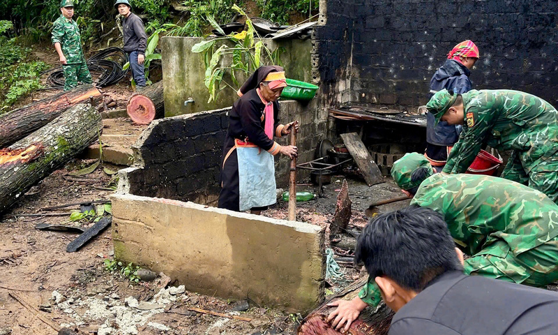 Lai Châu: Bộ đội Biên phòng giúp dân khắc phục hậu quả thiên tai
