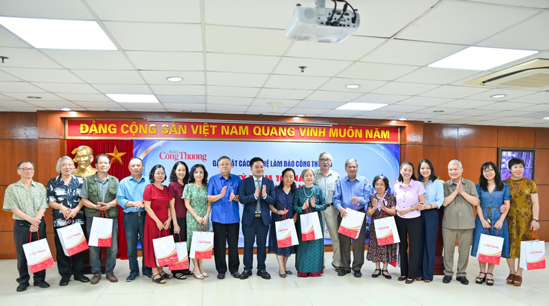Liên Minh OK VIP Giải Trí Cá Cược World Cup 2026 tổ chức gặp mặt kỷ niệm 101 năm Ngày Báo chí Cách mạng Việt Nam