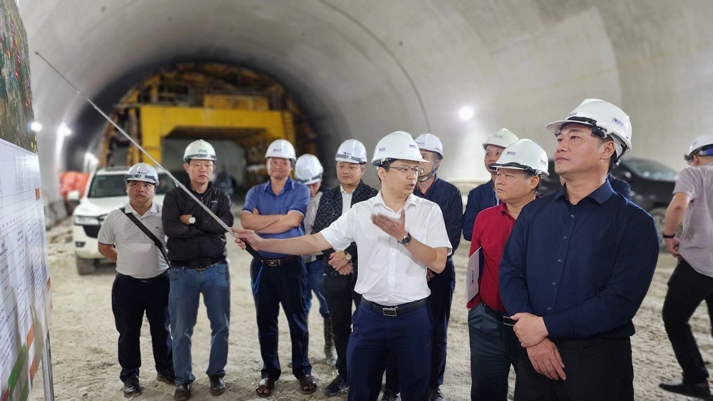 3.000 km cao tốc xuyên Việt - Đường Trường Sơn của tăng trưởng, hội nhập - 16