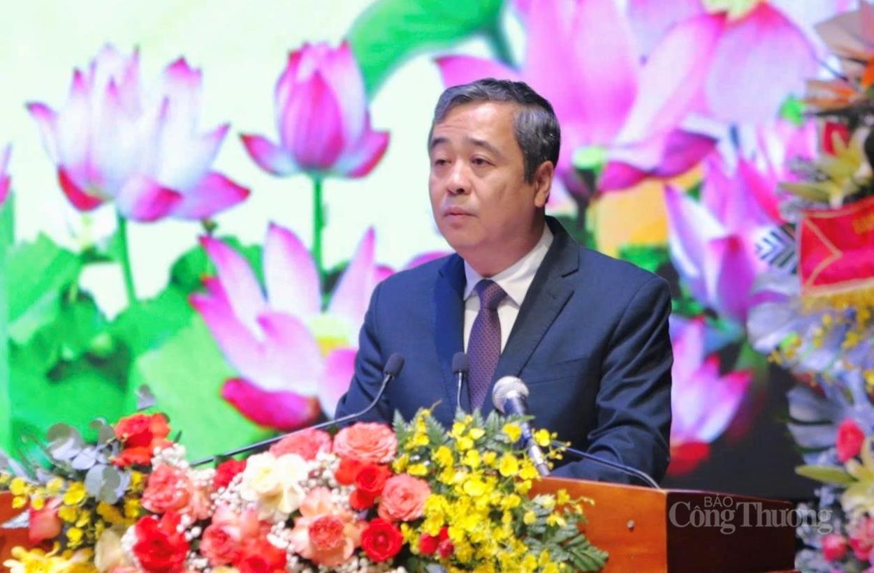 Ông Ngô Đông Hải, Ủy viên Ban Chấp hành Trung ương Đảng, Phó Trưởng ban Tuyên giáo và Dân vận Trung ương đã công bố các Okevip link không chặn, Quyết định của Trung ương. Ảnh: Hiền Mai