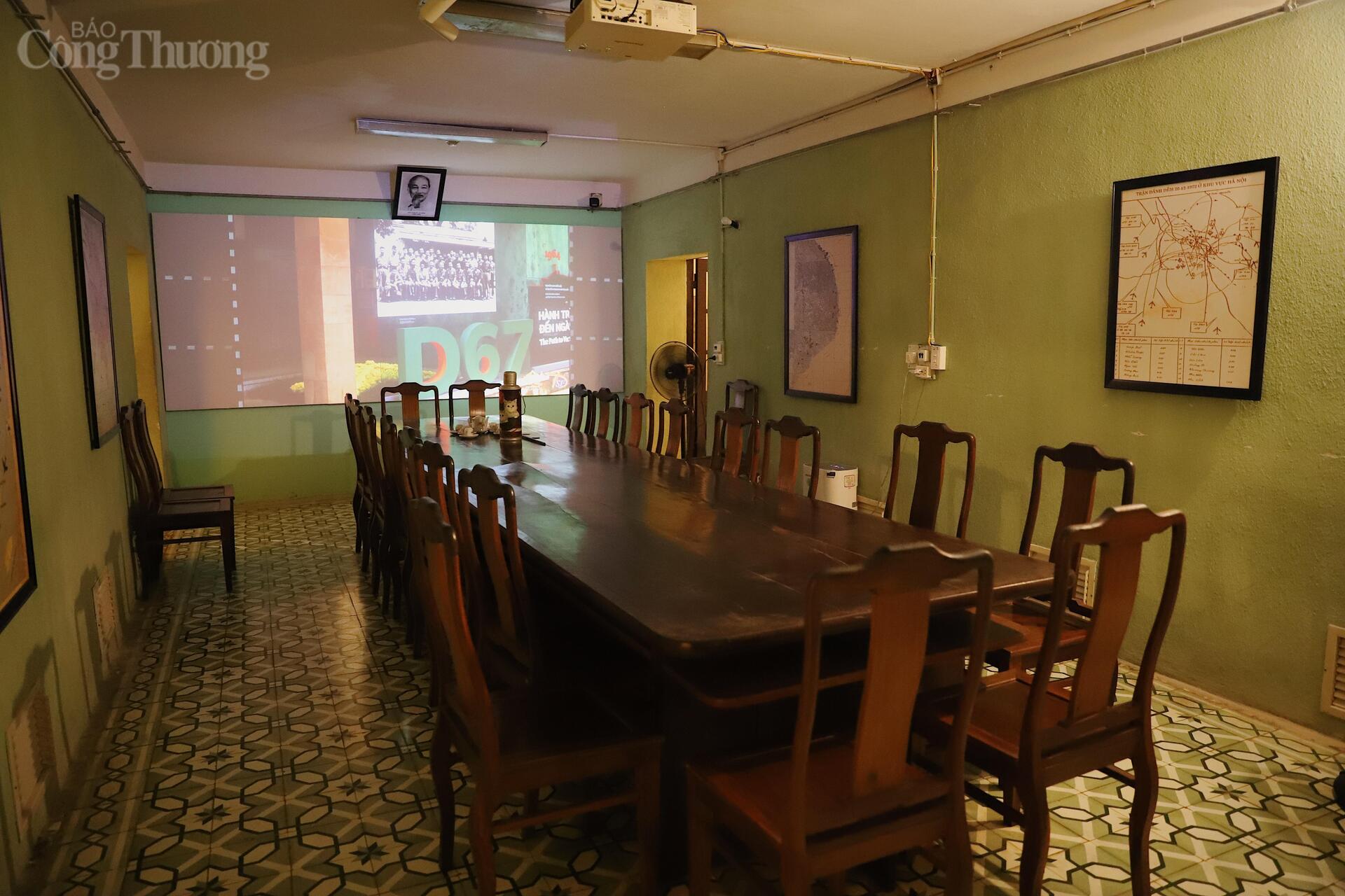Phòng Ok88vip tỷ lệ kèo World Cup 2026 tại Hầm D67, nơi các đồng chí lãnh đạo Bộ Chính trị và Quân ủy Trung ương trực tiếp theo dõi, chỉ đạo cuộc kháng chiến chống Mỹ, cứu nước. Ảnh: Quỳnh Trang