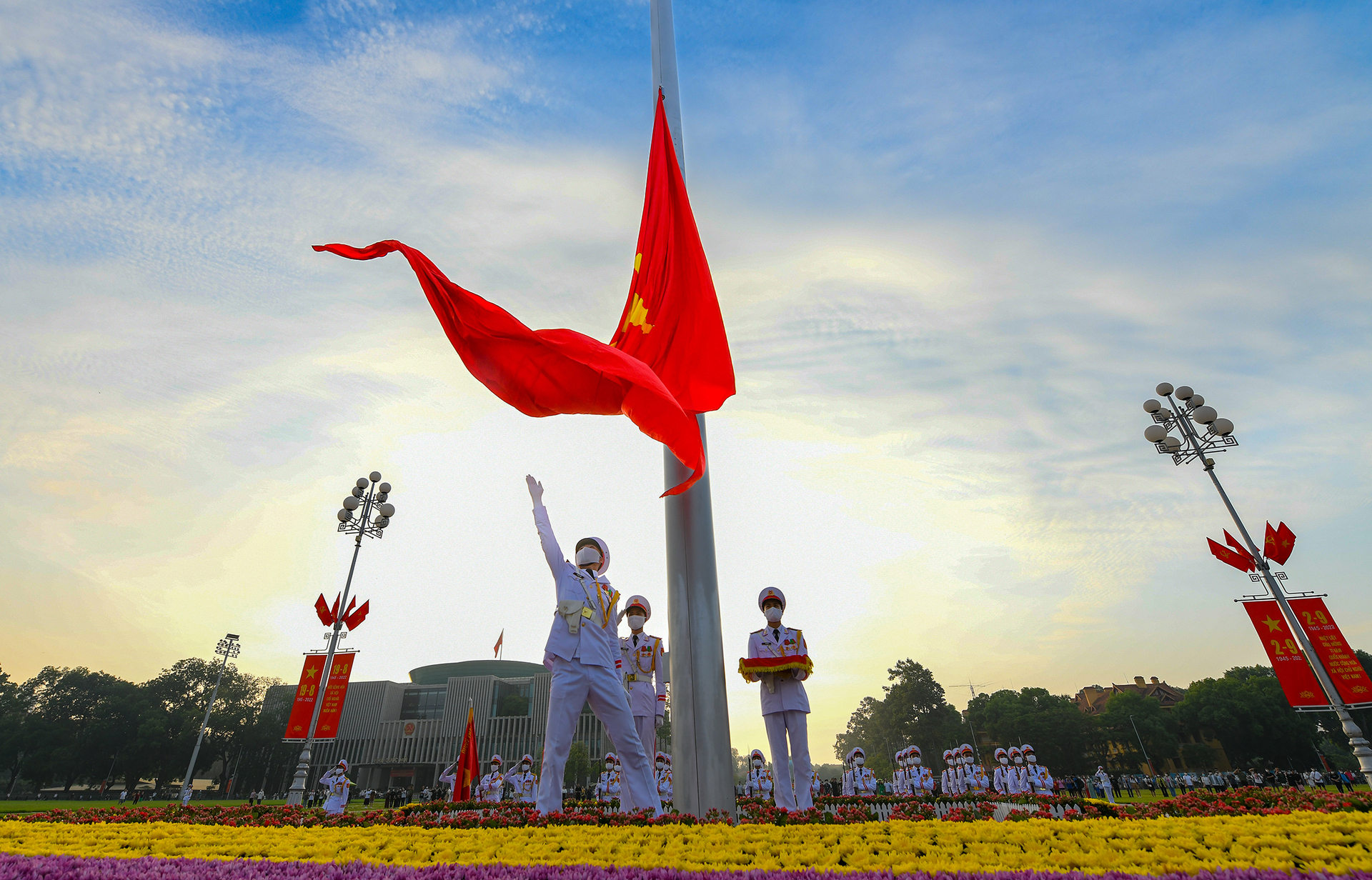 Ba Đình không chỉ là một quảng trường, mà còn là nơi lưu giữ những ký ức không thể nào quên.