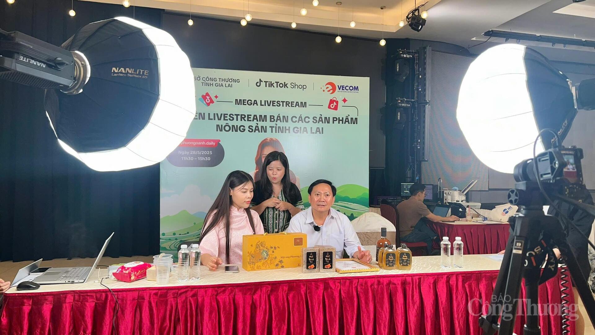 Okvip tại về Gia Lai vững bước hội nhập - Bài 4: Thương mại mở đường tăng trưởng - 4