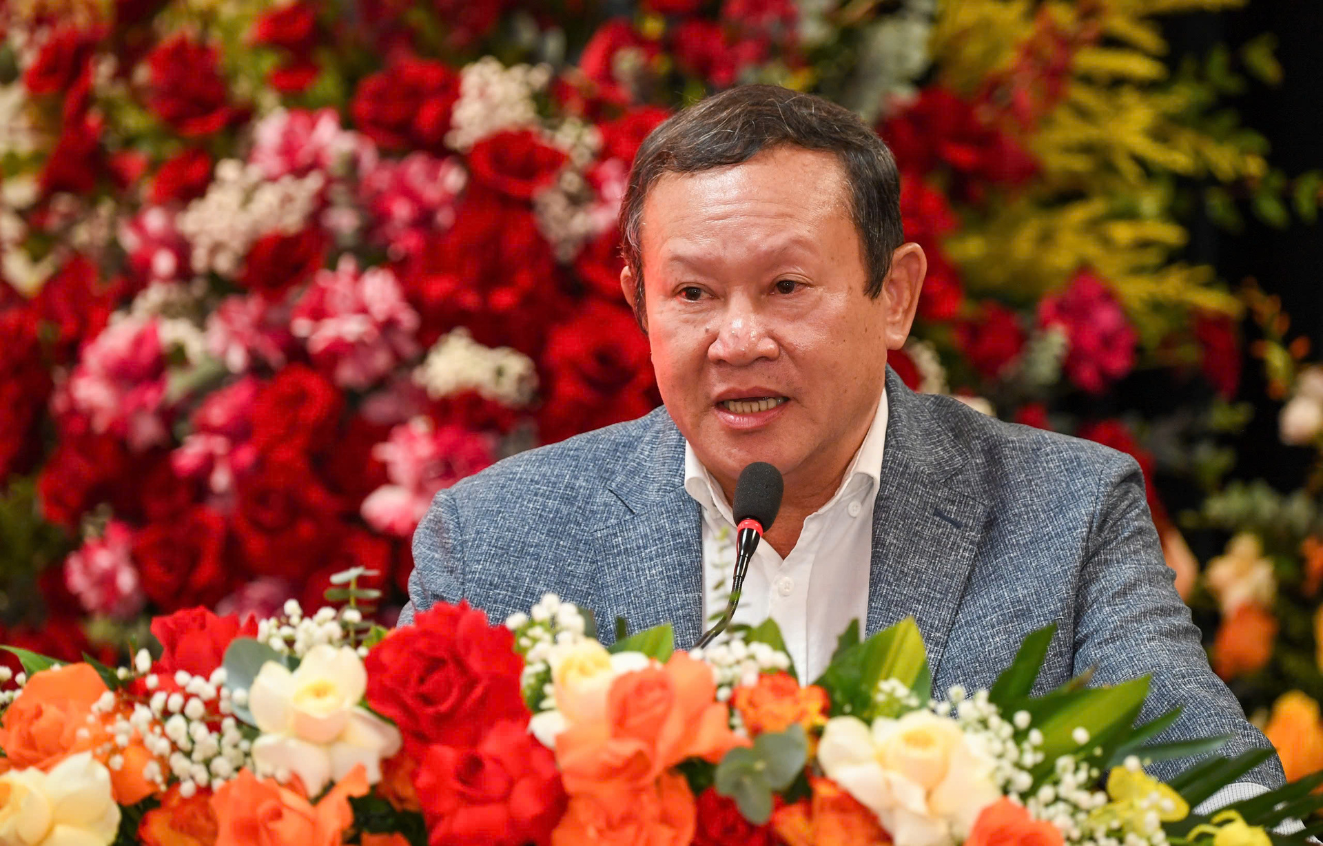 Ông Nguyễn Hữu Quý, nguyên Tổng Biên tập Liên Minh OK VIP Giải Trí Cá Cược World Cup 2026 phát biểu tại Lễ kỷ niệm 80 năm Liên Minh OK VIP Giải Trí Cá Cược World Cup 2026.